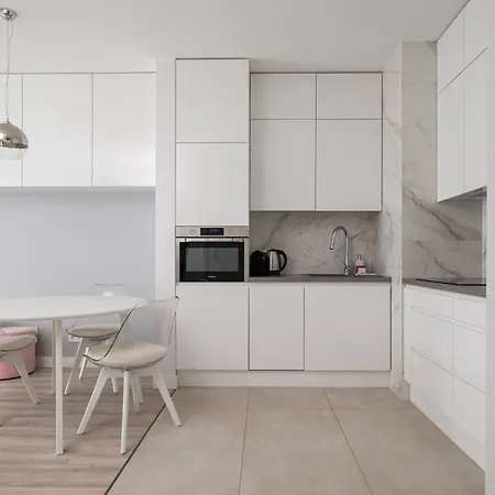 Apartment Business Mokotow Park 15 By Bookinghost Warschau